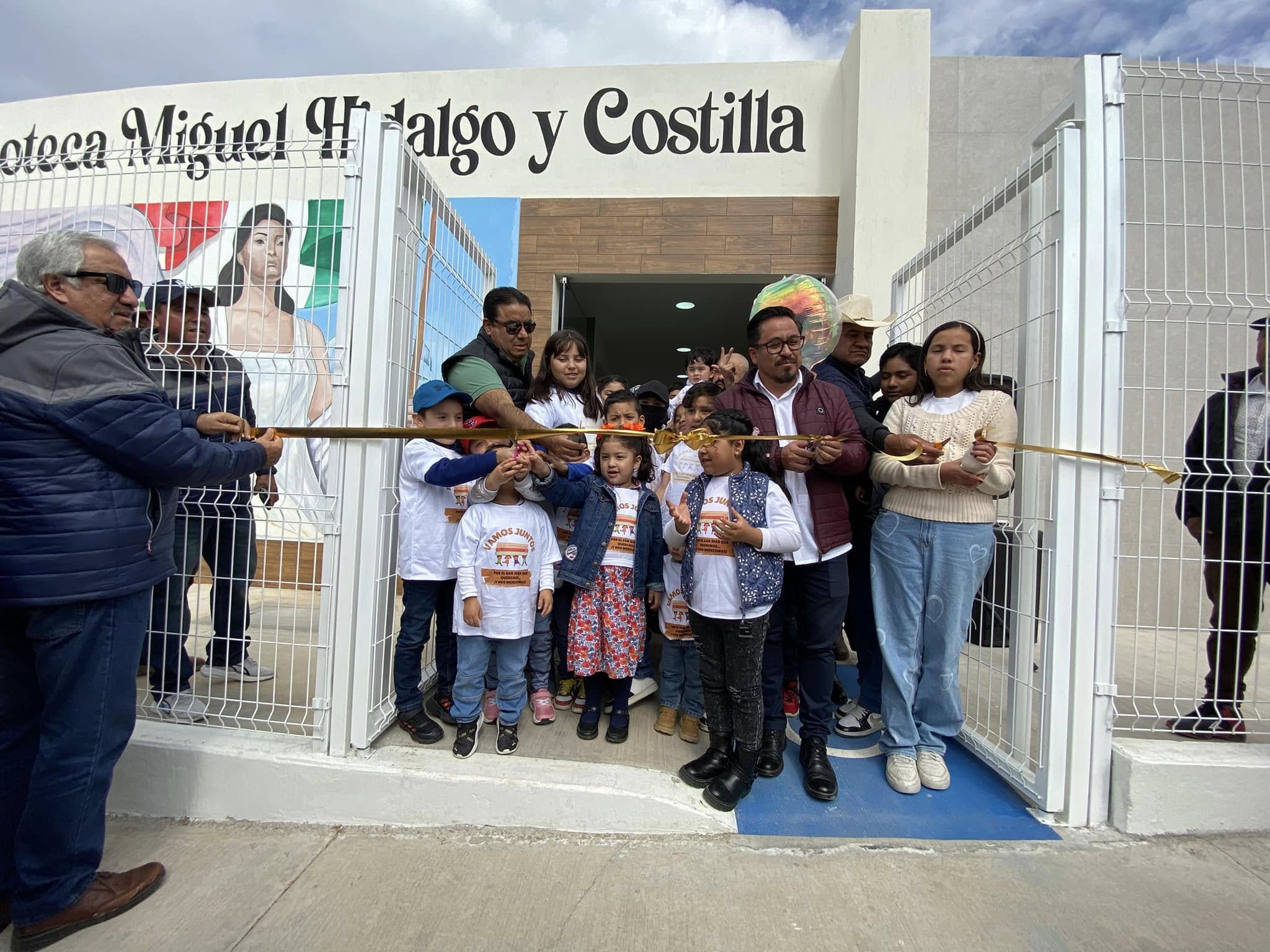 Epazoyucan inaugura la Biblioteca Miguel Hidalgo y Costilla